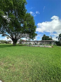 11 Willowbrook Ln photo'