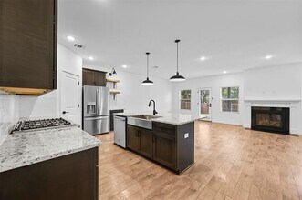 1428 Victoria St in Mesquite, TX - Building Photo - Building Photo