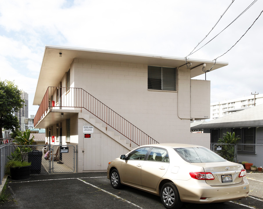 2019 Waiola St in Honolulu, HI - Building Photo