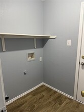 215 Mesa Dr in Leander, TX - Building Photo - Building Photo