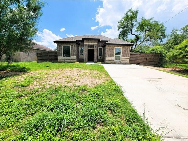429 E Nebraska Rd in Alamo, TX - Building Photo - Building Photo