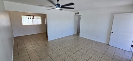1302 E Morrison St in Yuma, AZ - Building Photo - Building Photo