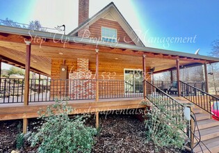 20684 Willow Springs Dr in Soulsbyville, CA - Foto de edificio - Building Photo