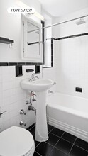 1420 York Ave in New York, NY - Building Photo - Building Photo