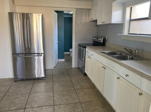 338 Rutledge Ave in South Daytona, FL - Building Photo - Building Photo