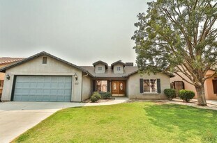 3403 Bridget Ave in Bakersfield, CA - Building Photo