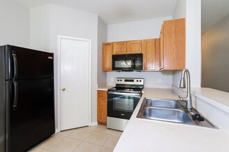 2804 Hilcroft Ave in Denton, TX - Building Photo - Building Photo