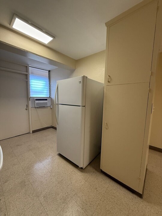 3408 Waialae Ave in Honolulu, HI - Building Photo