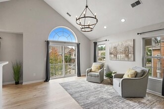 606 Olde English Cir in Howell, MI - Building Photo - Building Photo