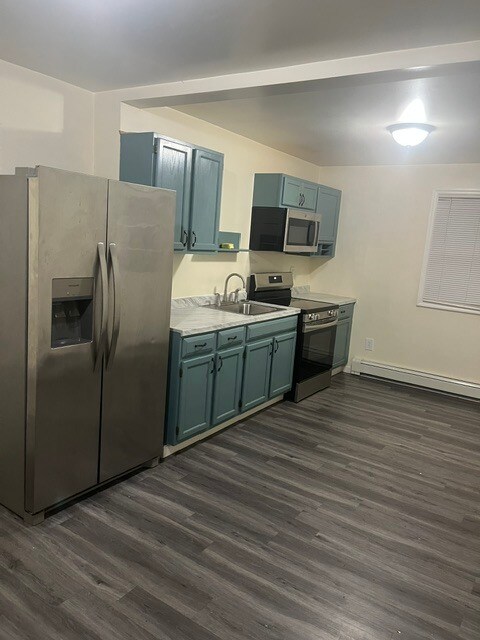property at 25 Rear Chapel St