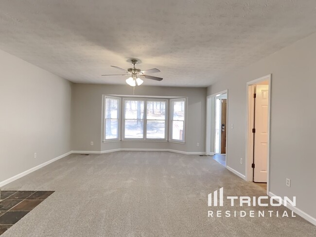 220 Cypress Cir in Carrollton, GA - Building Photo - Building Photo