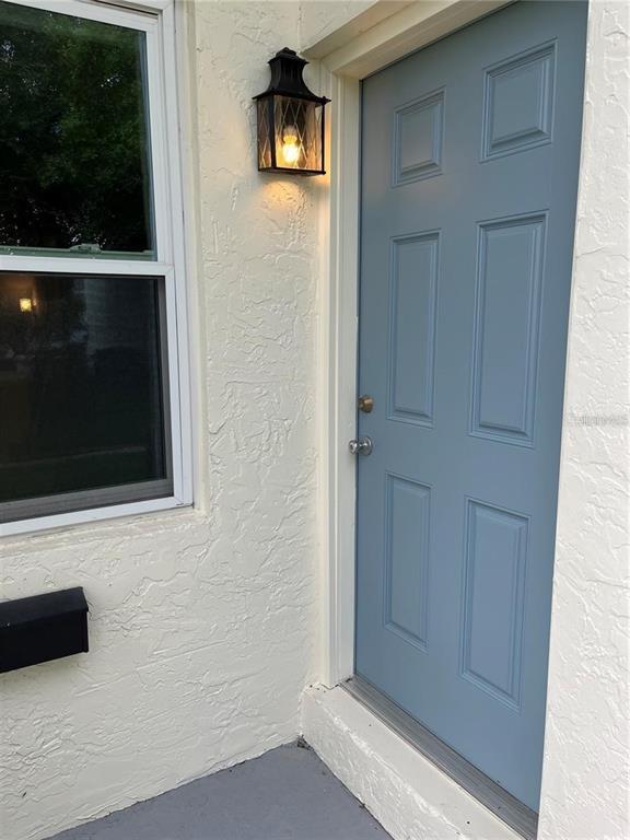 4319 La Riviera Ct in Tampa, FL - Building Photo - Building Photo