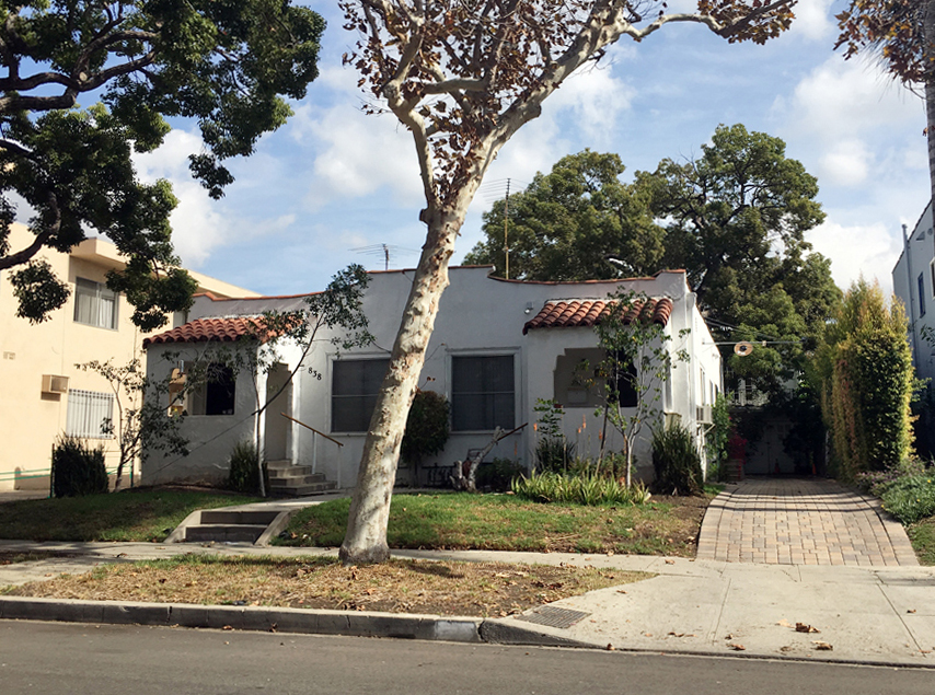 836 N Sycamore Ave in Los Angeles, CA - Building Photo