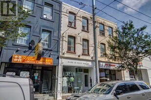 1114 Queen St W in Toronto, ON - Building Photo