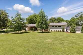 6010 Nasco Dr in Austin, TX - Building Photo - Building Photo