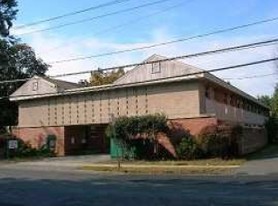 758 Westfield St in West Springfield, MA - Building Photo