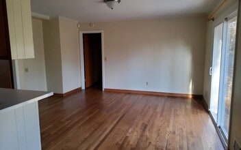 5442 Oakland Dr in Sumter, SC - Building Photo - Building Photo