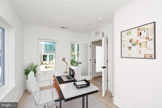 2603 Platt Ct NW in Washington, DC - Foto de edificio - Building Photo