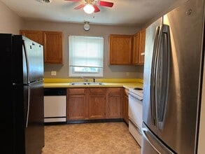 10 E Front St in Shiremanstown, PA - Building Photo - Building Photo