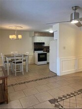 817 Toronto Ave in McAllen, TX - Foto de edificio - Building Photo