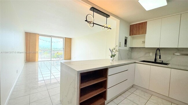 property at 1465 NE 123rd St