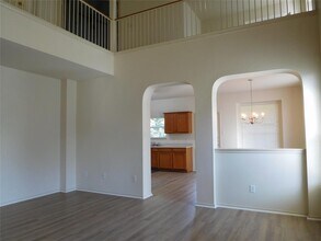 911 Middle Brook Dr in Leander, TX - Building Photo - Building Photo