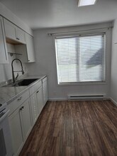 1290 Redwood Cir in Gardnerville, NV - Building Photo - Building Photo