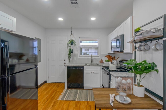 The Avenue at 3060 in Atlanta, GA - Foto de edificio - Building Photo