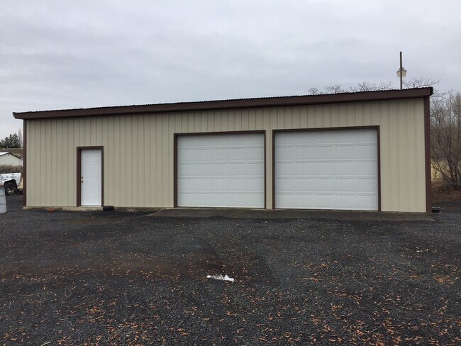 14505 Rd 14.5 NW in Ephrata, WA - Building Photo - Building Photo