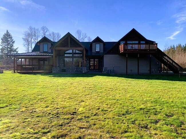 property at 37115-37113 13th Ave E