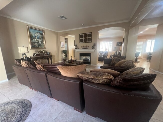 property at 6625 N Arbor Bluff Ct