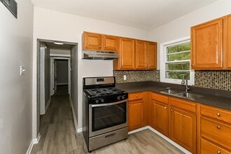 305 Morton St in Creve Coeur, IL - Building Photo - Building Photo