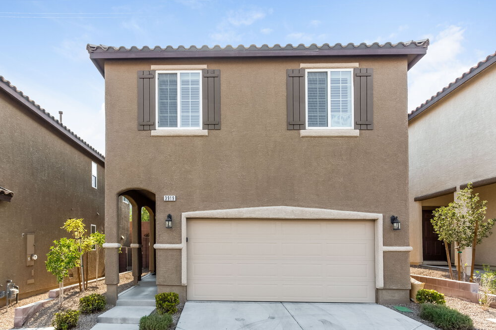 3919 N Zodiacal Light St in Las Vegas, NV - Building Photo
