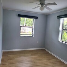 1548 NE 34th St in Oakland Park, FL - Building Photo - Building Photo