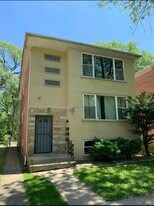 13913 S Wentworth Ave in Riverdale, IL - Building Photo