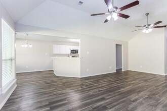3352 Jessica Ct in Katy, TX - Building Photo - Building Photo