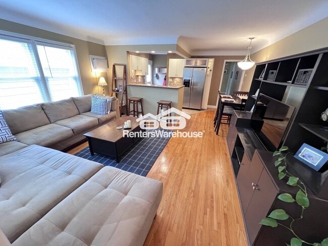 property at 2110 Grand Ave S