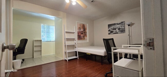 property at 3706 Jemez Dr