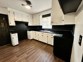 263 Shady Cir in Jackson, MS - Building Photo - Building Photo
