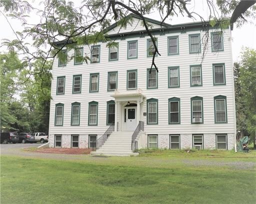 96 N Main St-Unit -6 in Cranbury, NJ - Building Photo - Building Photo