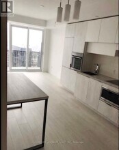 8 Eglinton Ave E in Toronto, ON - Building Photo - Building Photo