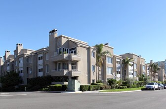 Villa Europa in San Diego, CA - Foto de edificio - Building Photo