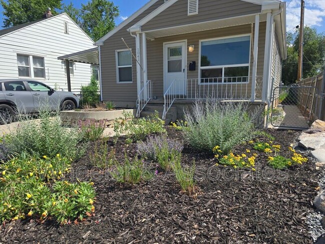 property at 1041 Darling St