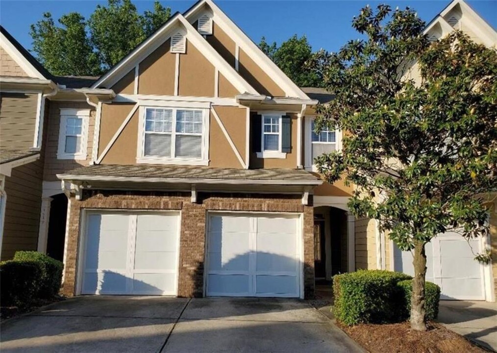 1941 Lake Heights Cir NW in Kennesaw, GA - Building Photo