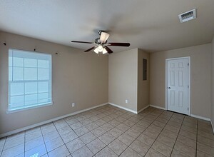 1305 Covey Ln, Unit A in Killeen, TX - Foto de edificio - Building Photo