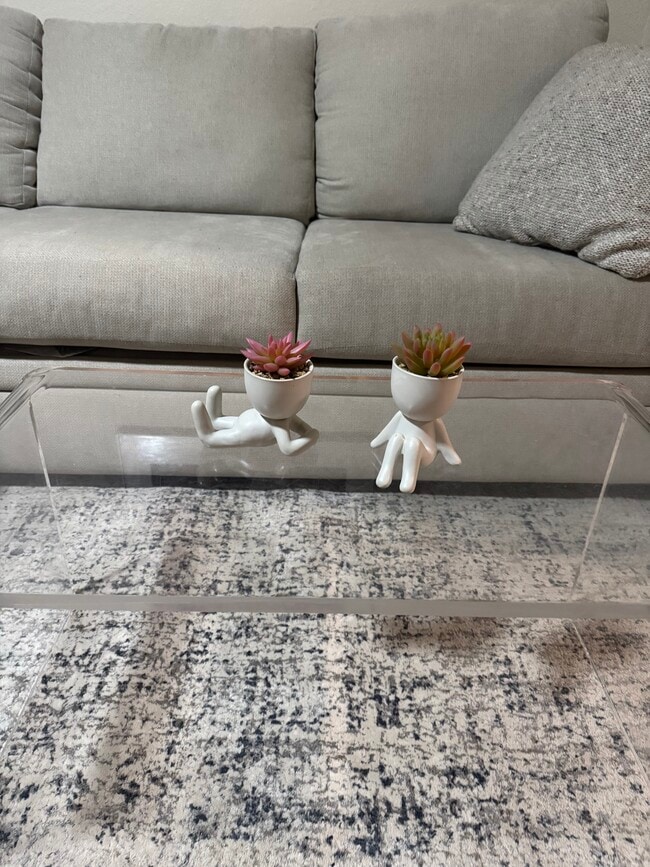 property at 2-722 Broadway Blvd SE