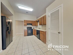 1293 Munson Cove Dr in Jacksonville, FL - Building Photo - Building Photo