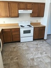 2803-2811 Scarlet Oak Dr in Toledo, OH - Building Photo - Building Photo