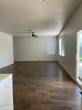 33377 Mesolite Way in Menifee, CA - Building Photo - Building Photo