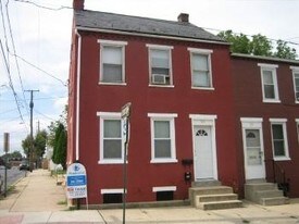 765 High St in Lancaster, PA - Building Photo